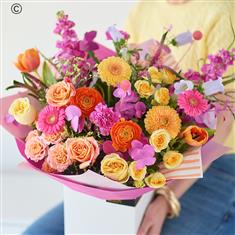 Extra Large Luxury Mother's Day Bright Hand-tied
